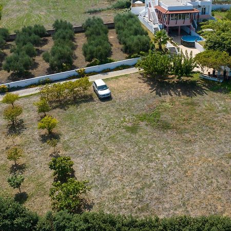 Villa Eleni 100M From The Sea ラパニアナ エクステリア 写真
