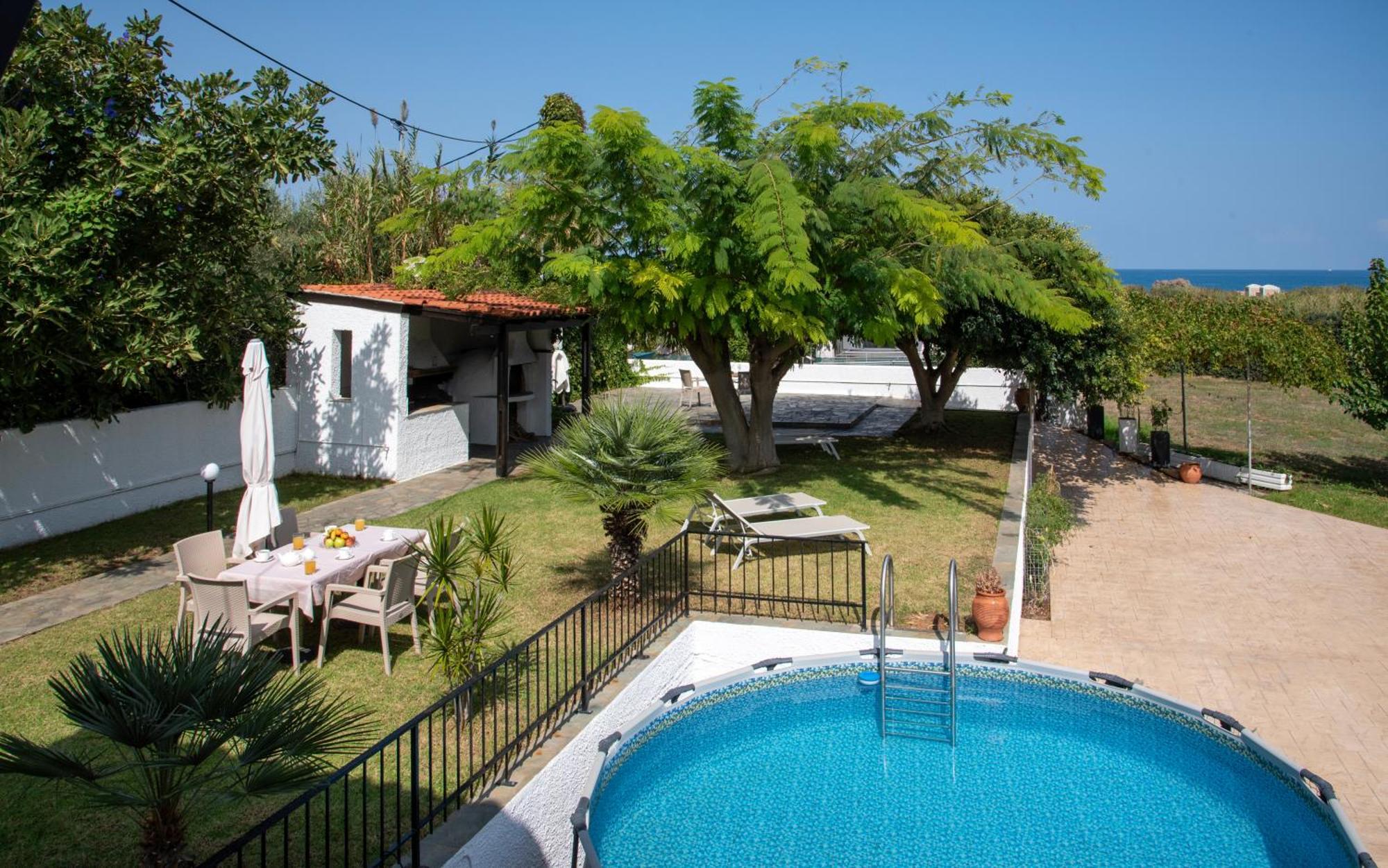 Villa Eleni 100M From The Sea ラパニアナ エクステリア 写真